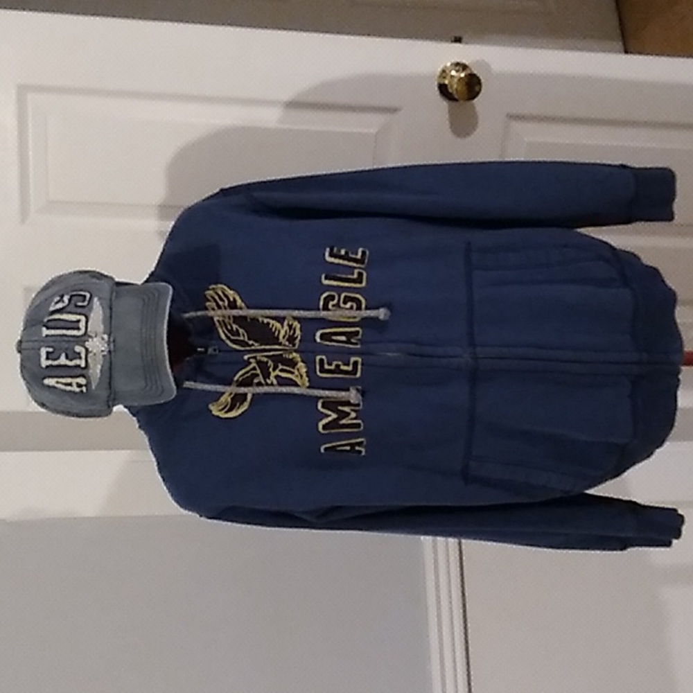 (C-30) SALE! American Eagle Outfitters Full Zip Jacket (NO HAT)